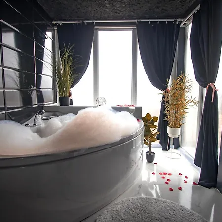 Panorama House Sarajevo- Jacuzzi, Bazen & Pogled Na Grad 1