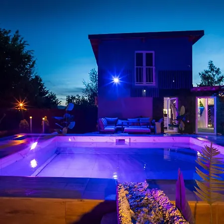 Vikendica Panorama House Sarajevo- Jacuzzi, Bazen & Pogled Na Grad 1