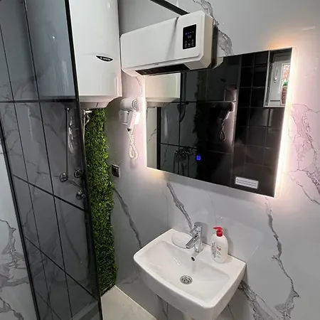 Panorama House Sarajevo- Jacuzzi, Bazen & Pogled Na Grad 1